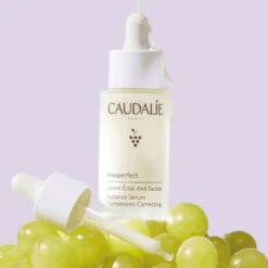 CAUDALIE Vinoperfect Serum Mehr Ausstrahlung 30 Ml -Kosmetikgeschäft 1404717 CAUDALIE Vinoperfect Serum mehr Ausstrahlung 30 ml.1f7e5b35