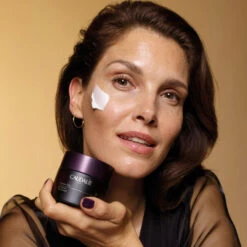 CAUDALIE Premier Cru Die Creme 50 Ml -Kosmetikgeschäft 2575167 CAUDALIE Premier Cru Die Creme 50 ml.03413a54